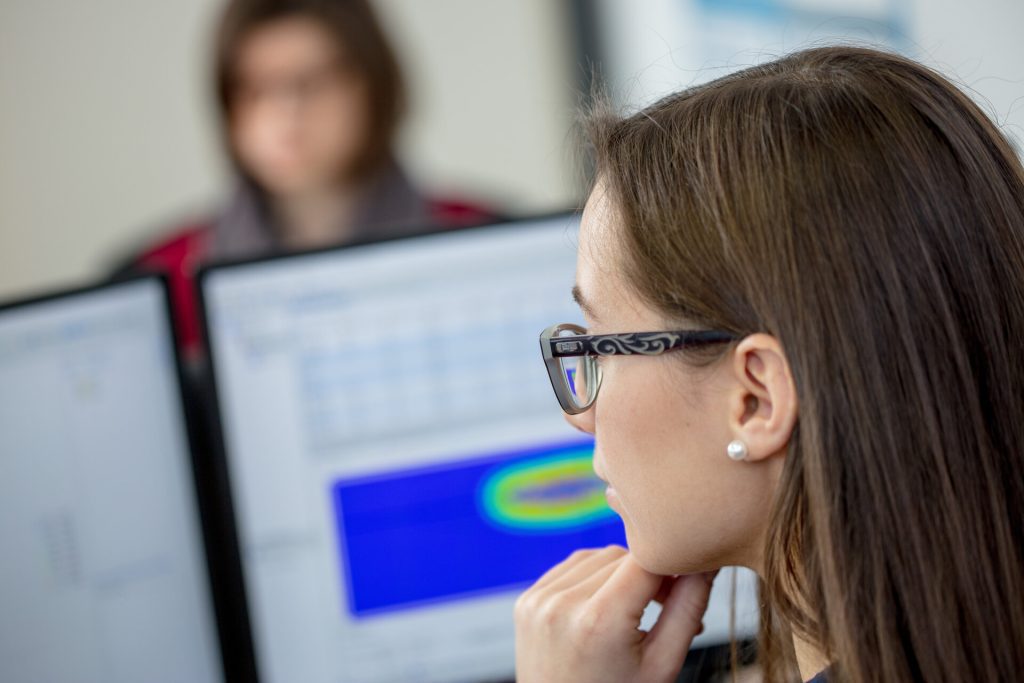 Auftragsforschung

Die Rechte und Pflichten werden in einem klar definiertem Auftragnehmer*in Auftraggeber*in-Verhältnis definiert. Für spezielle nationale Förderprogramme gibt es spezielle Vorgaben der Fördergeber*innen.